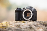 Canon EOS R7 body (5137C041) - купити в інтернет-магазині Техностар