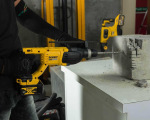 DeWalt DCH133M1 - купити в інтернет-магазині Техностар