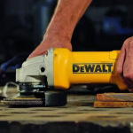 DeWalt DWE4233 - купити в інтернет-магазині Техностар