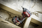 Skil SD1E3225CA+BC1E3110AA - купити в інтернет-магазині Техностар