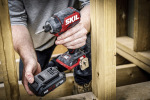 Skil SD1E3225CA+BC1E3110AA - купити в інтернет-магазині Техностар